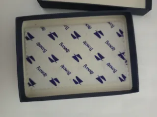 Billetera Banesto de piel Marrón.