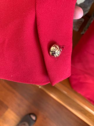 Chaqueta roja doble botonadura