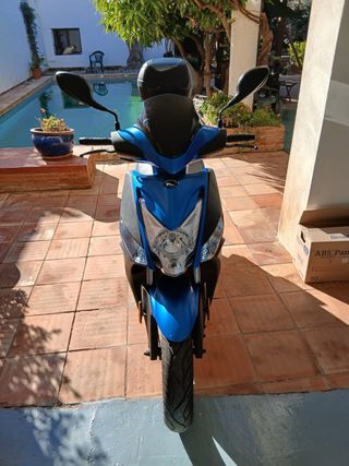 Kymco 125cc Moto Scooter 6700km