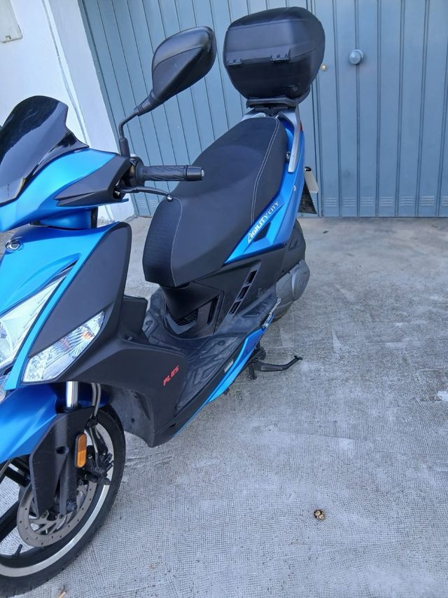 Kymco 125cc Moto Scooter 6700km