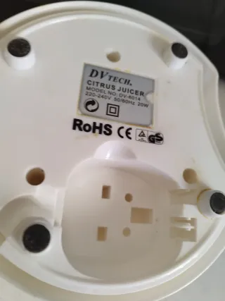 Exprimidor Eléctrico DV TECH