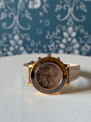 Reloj Swarovski Beige y Dorado