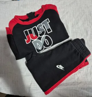 Tuta Nike bambino 24 mesi