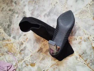 Botines elásticos negros mujer