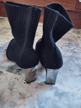 Botines elásticos negros mujer