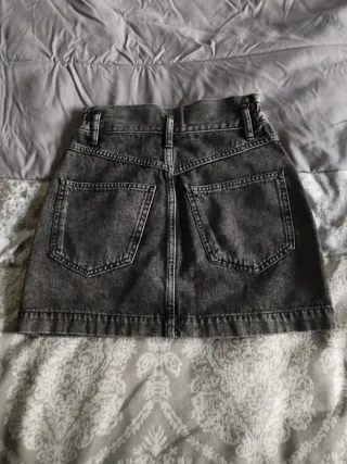 Falda corta vaquera gris