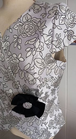 Blusa fiesta floral T.48