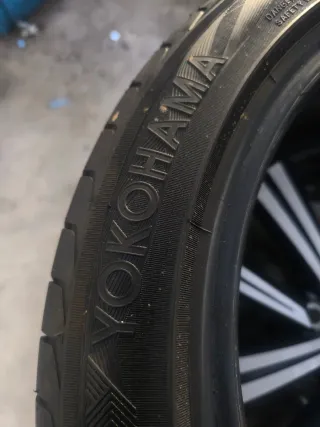 Neumáticos de coche