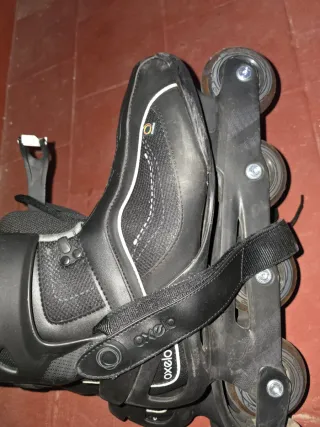 Patines en línea negros