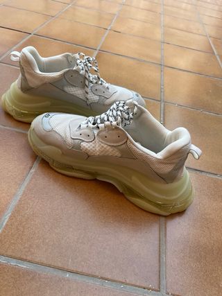 Balenciaga Triple S Talla 43 Gris Blanco