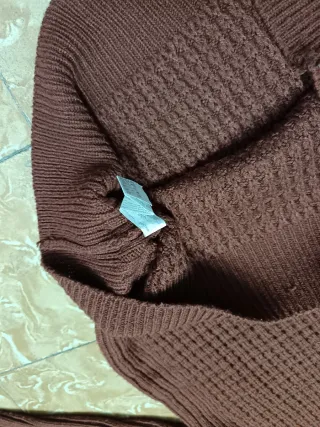 Jersey Bershka Y2K Lana Granate hombre