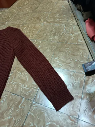 Jersey Bershka Y2K Lana Granate hombre