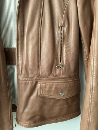 Cazadora de piel Massimo Dutti marrón