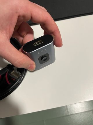 Cables HDMI y Switch GANA