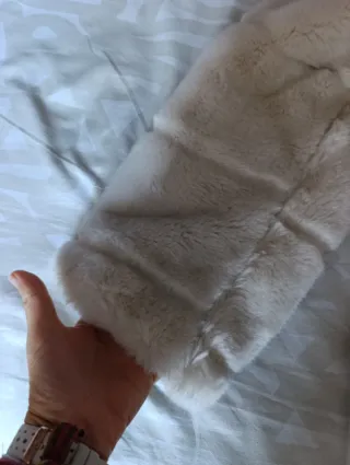 Abrigo de pelo beige