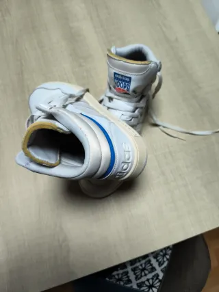 Zapatillas Adidas Hoops Mid Talla 44