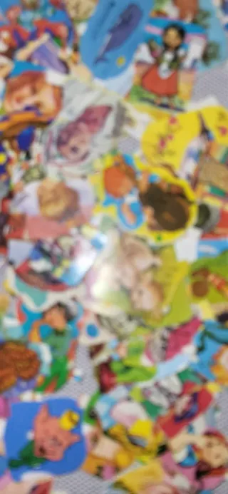 Un monton de Cromos antiguos años 70