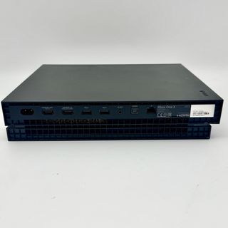 Xbox One X con 4 giochi e scatola Completa