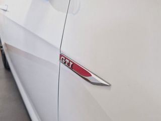 Volkswagen Golf GTI 230CV NACIONAL CON LIBRO