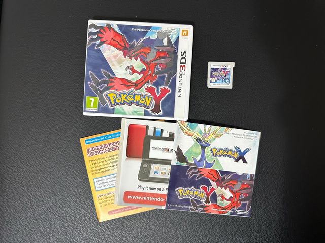 Pokémon Y Nintendo 3DS Juego y Manual