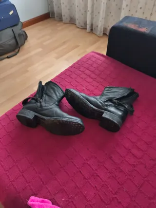 Botas Buffalo cortas de piel mujer