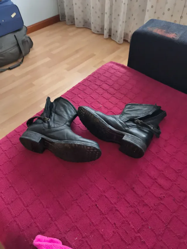 Botas Buffalo cortas de piel mujer