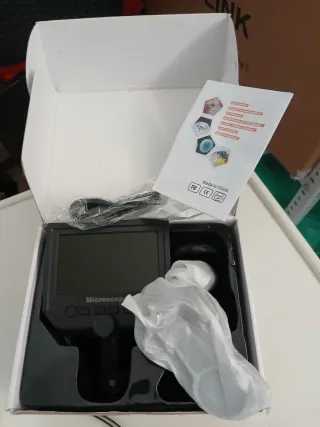 Microscopio Digital LCD Portátil 1-600X