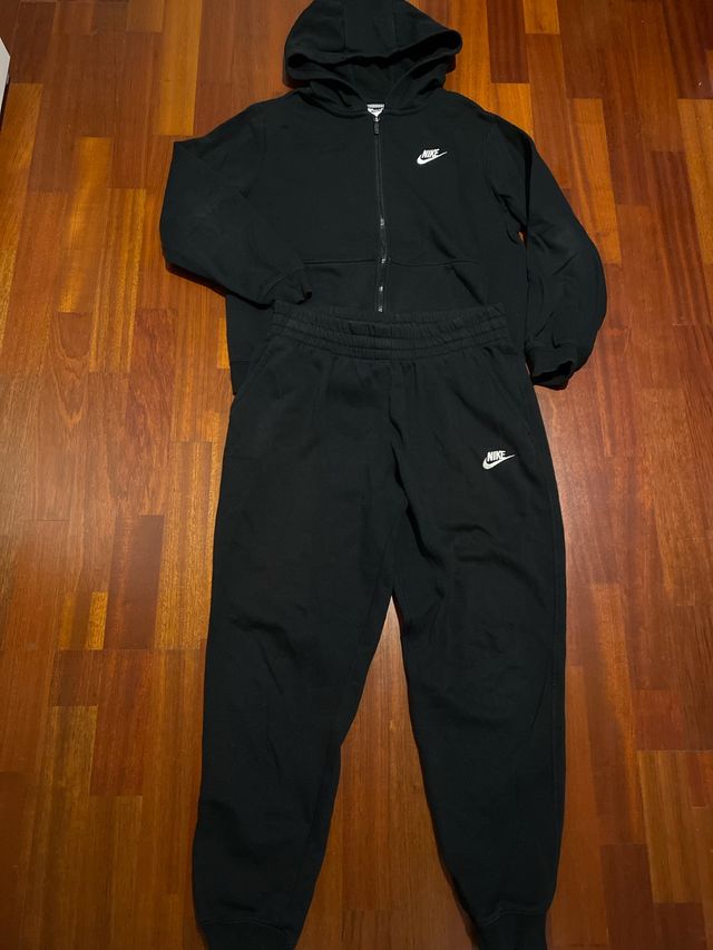 Chándal Nike niño negro, talla:XL 158cm a 170cm.