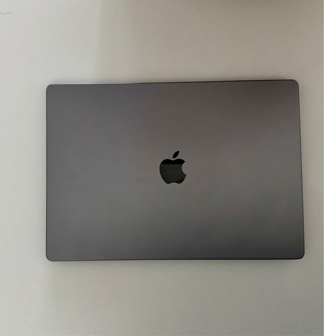MacBook Pro 16” M1 Pro 16GB RAM