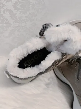 Scarpe Nuove con Pelliccia firmate Igi&Co