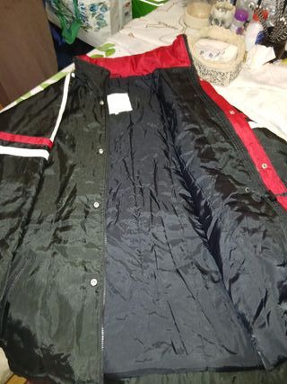 Chubasquero Negro/Rojo Talla 3XL