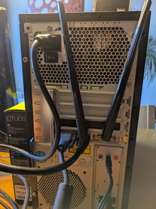 PC Completo i3 SSD Pantalla TV TDT LG Tablet Wacom