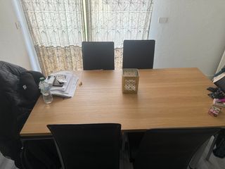 Mesa comedor + 6 sillas + sofá+ somier y colchon