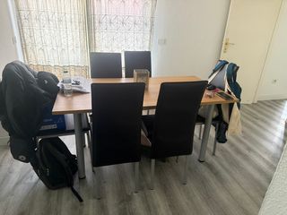 Mesa comedor + 6 sillas + sofá+ somier y colchon