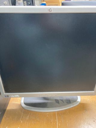 Monitor HP 19 Plata/Negro