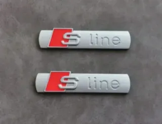 Logo  Audi Emblema Sline Laterales Color Gris