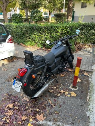 Moto 125cc UM Renegade Commando