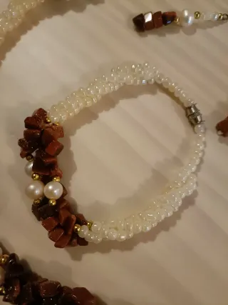 Conjunto Goldstone: Collar, Pulsera y Pendientes