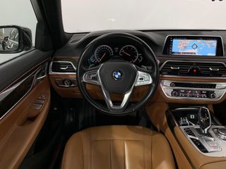 BMW Serie 7 2016