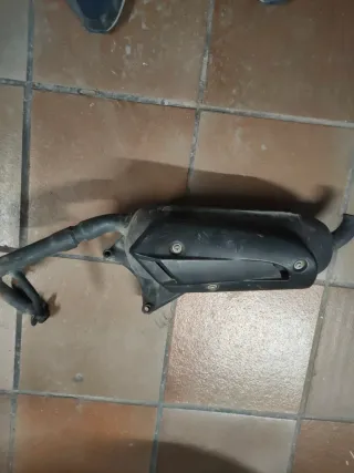 Tubo de escape Piaggio