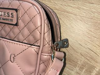 Bolso Guess Rosa