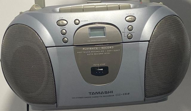 Radio CD y Cassette Plata