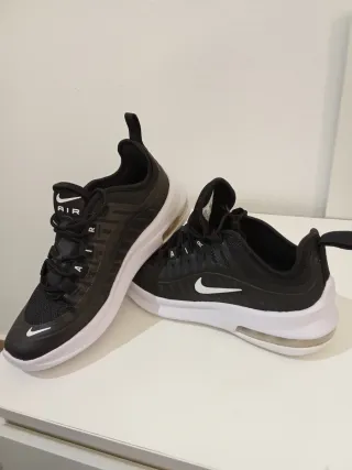 Bambas nuevas número 35.5