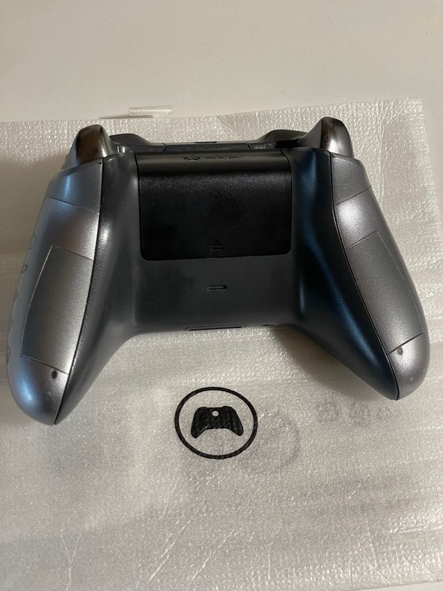 Xbox One + Mando Halo 5 + GTA V