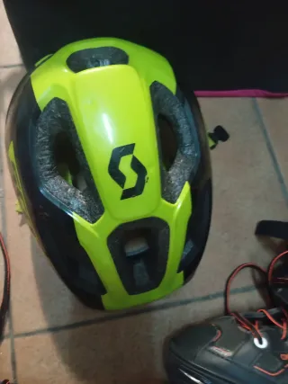 Patines en línea con protecciones y casco regalo