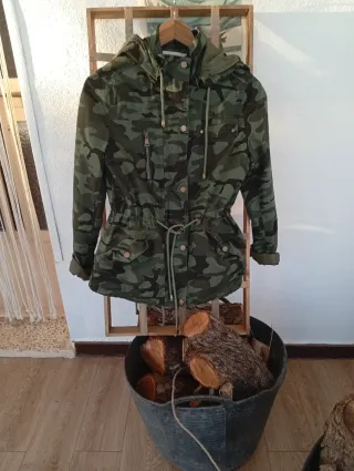 Cazadora camuflaje mujer