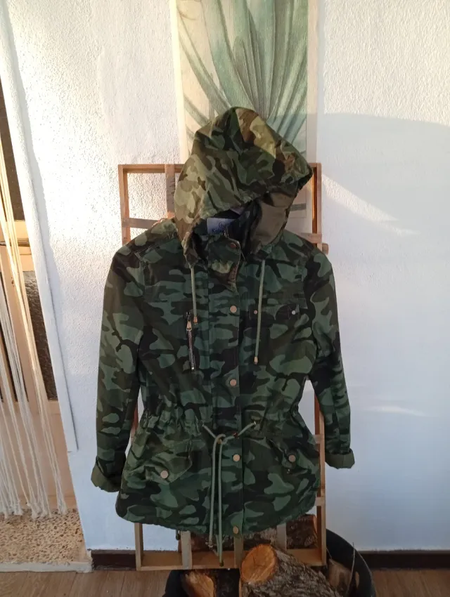 Cazadora camuflaje mujer