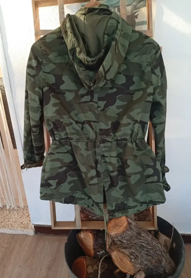 Cazadora camuflaje mujer