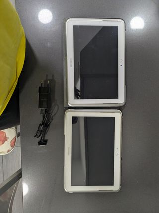 2 Tablets Samsung Note 10.1 + Cargador