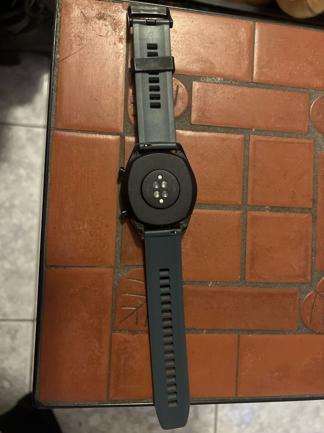 Smartwatch Huawei GT Nero